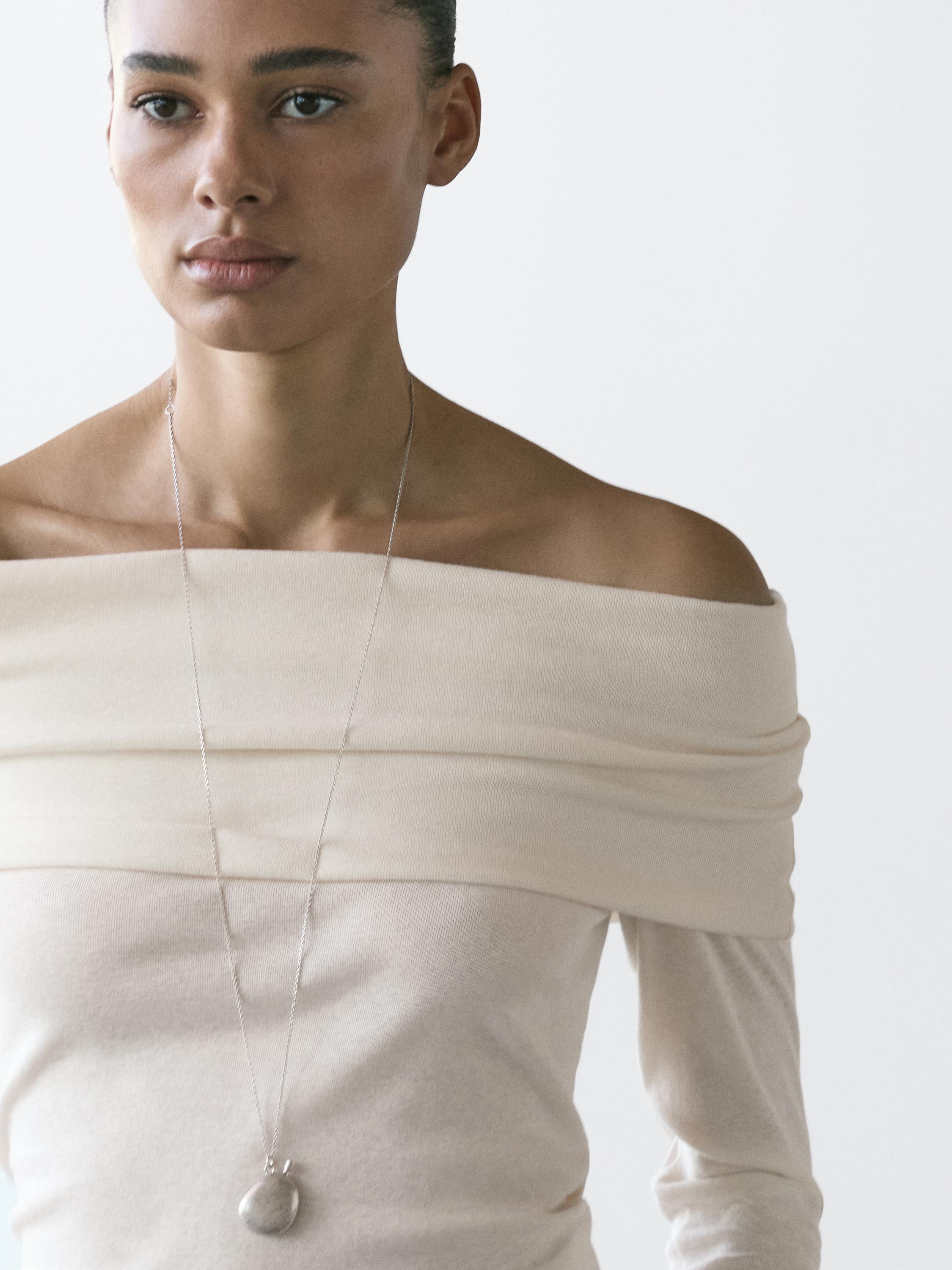 Cotton blend off-the-shoulder T-shirt